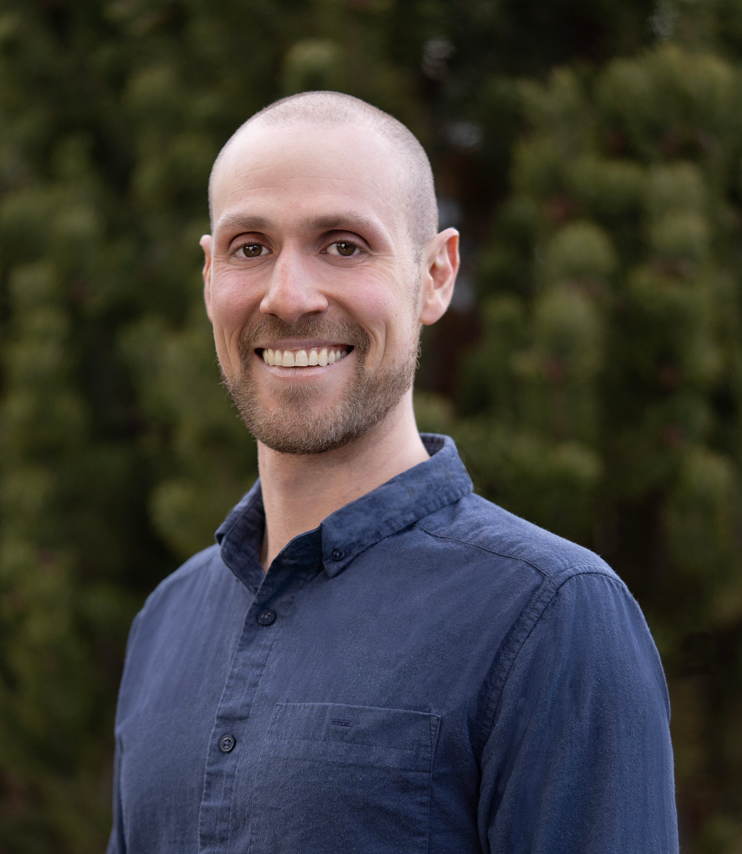 jacob blueshirt cropped